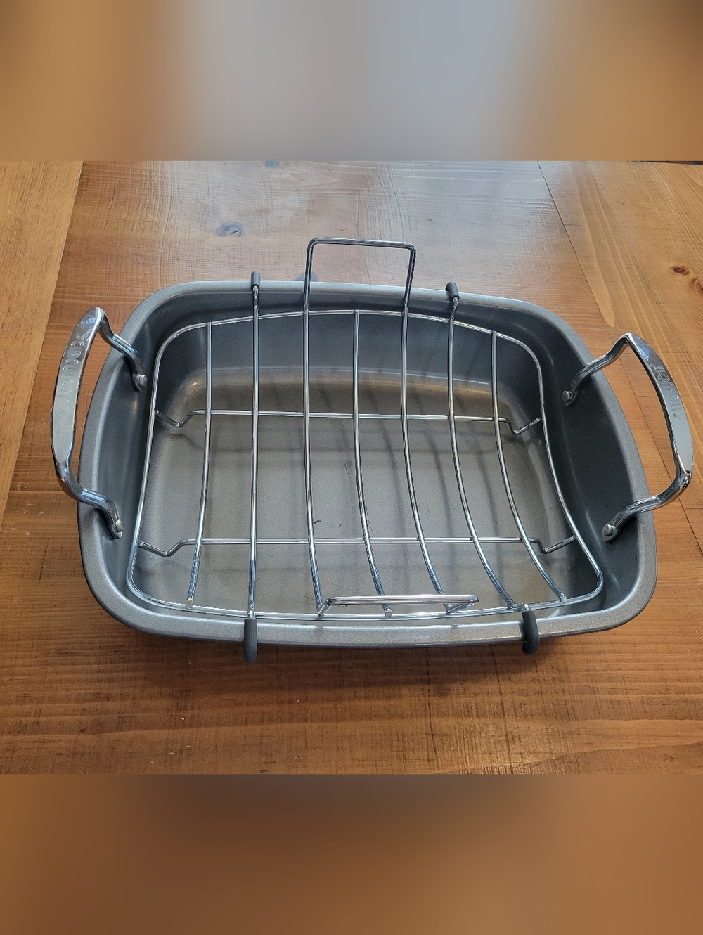 Circulon Nonstick Roaster Pan With Draining Rack Grate 17x13.5x4 In Deep